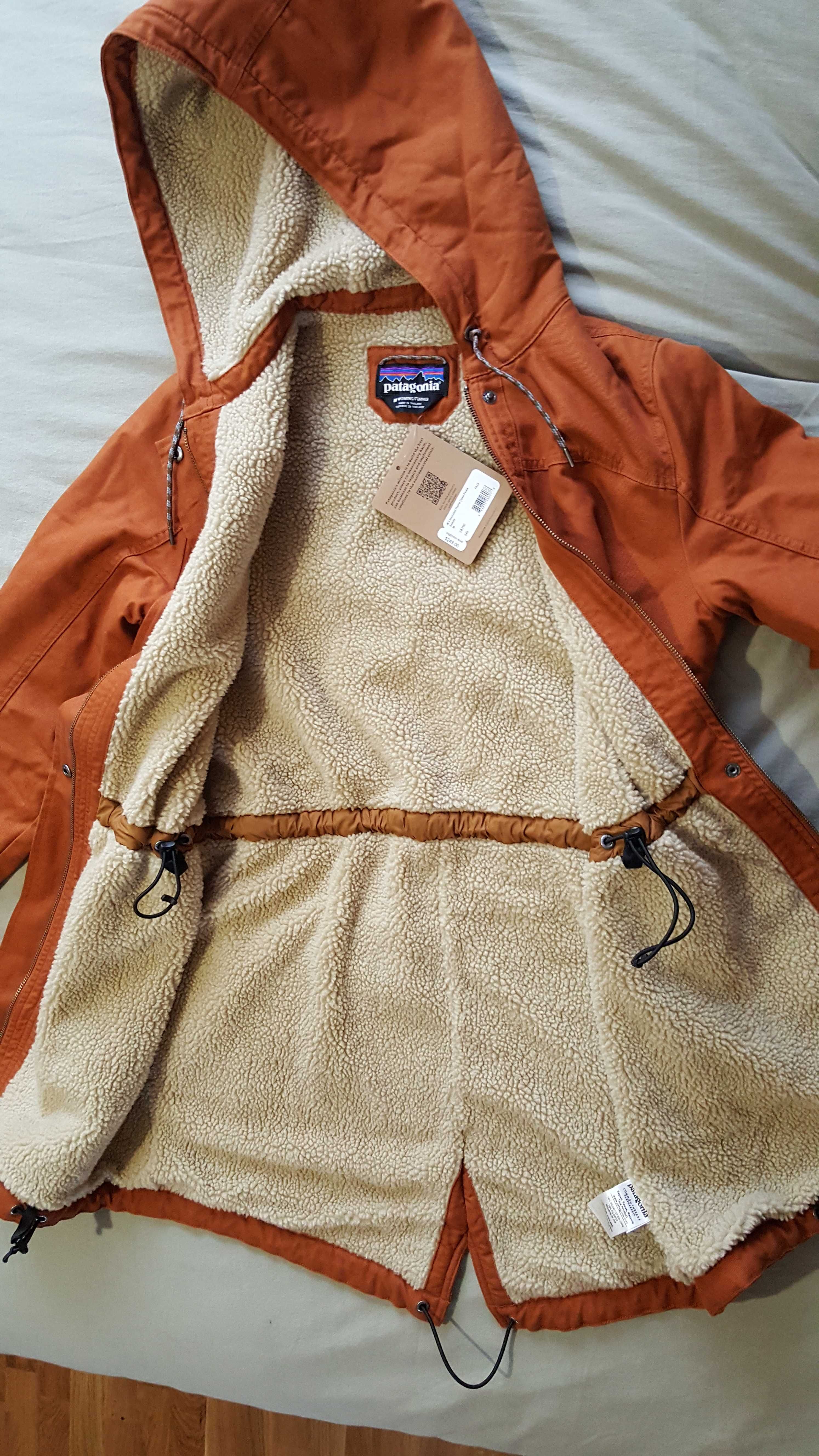 Куртка жінoча Patagonia Dawn Parka, оригінал, L, довга