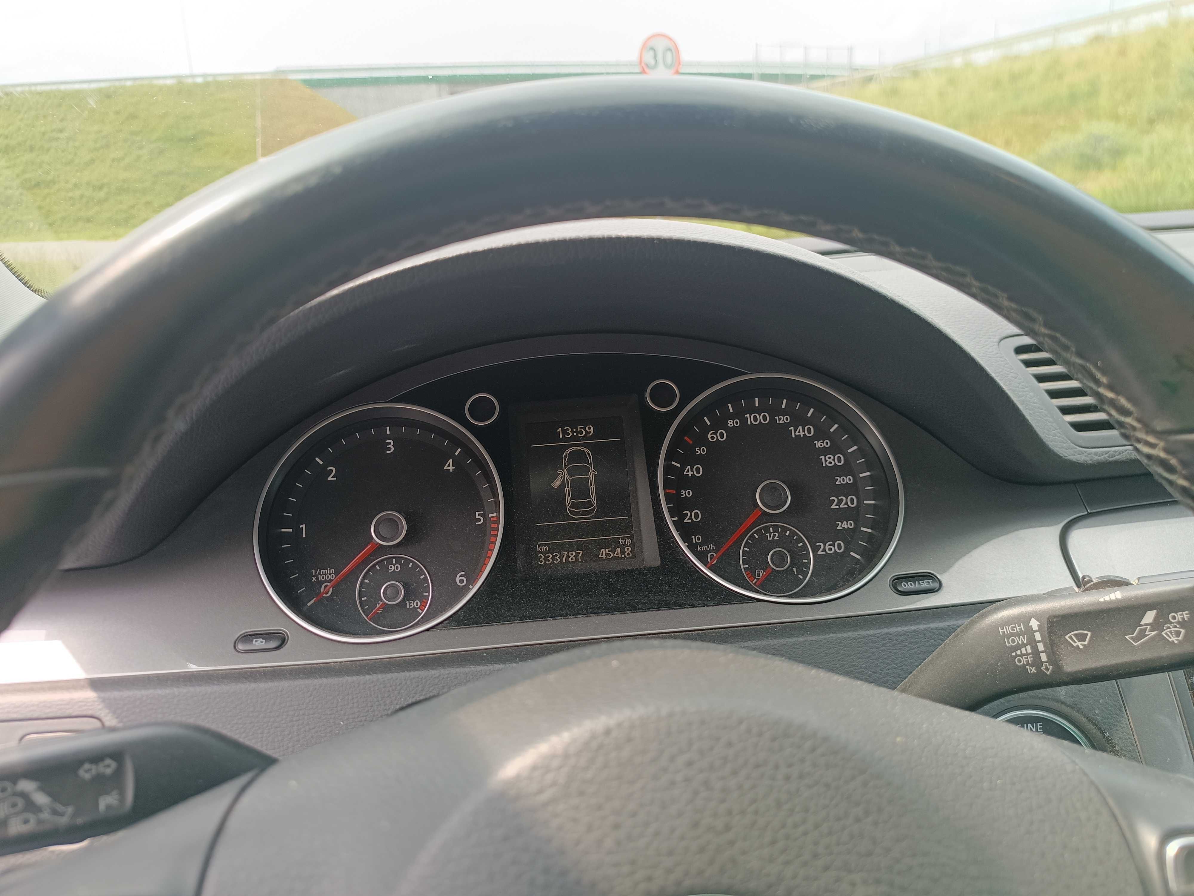 VW Passat B6 nowe zegary, grzana przed szyba,webasto, klima, comonrail