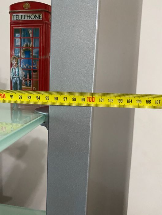 Movel giratório, com estantes