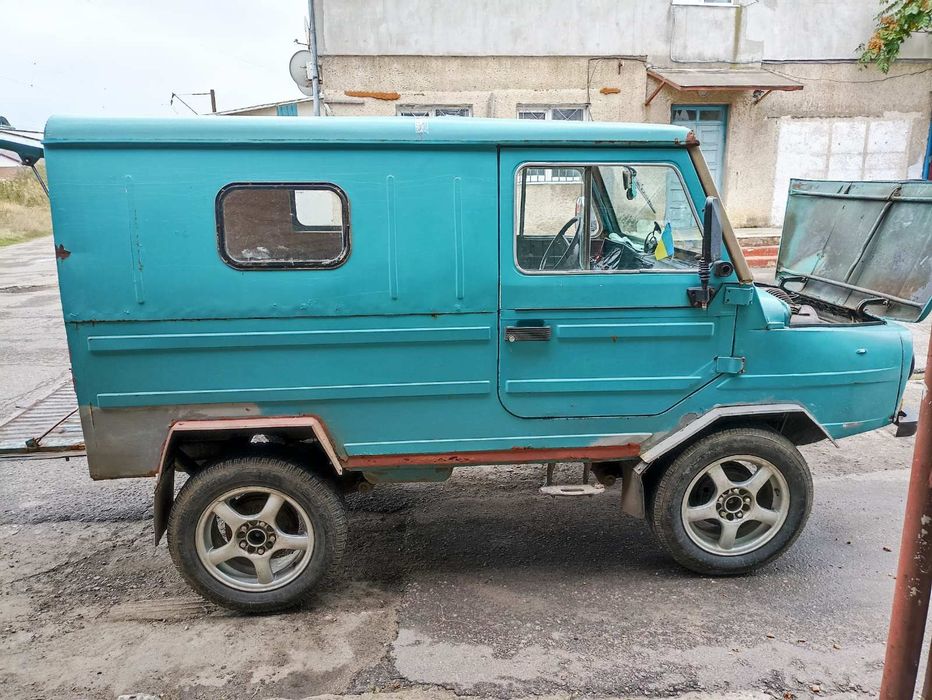 Продам Луаз полным приводвсе узлы и приборы работаютд