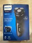 Golarka Philips 3000