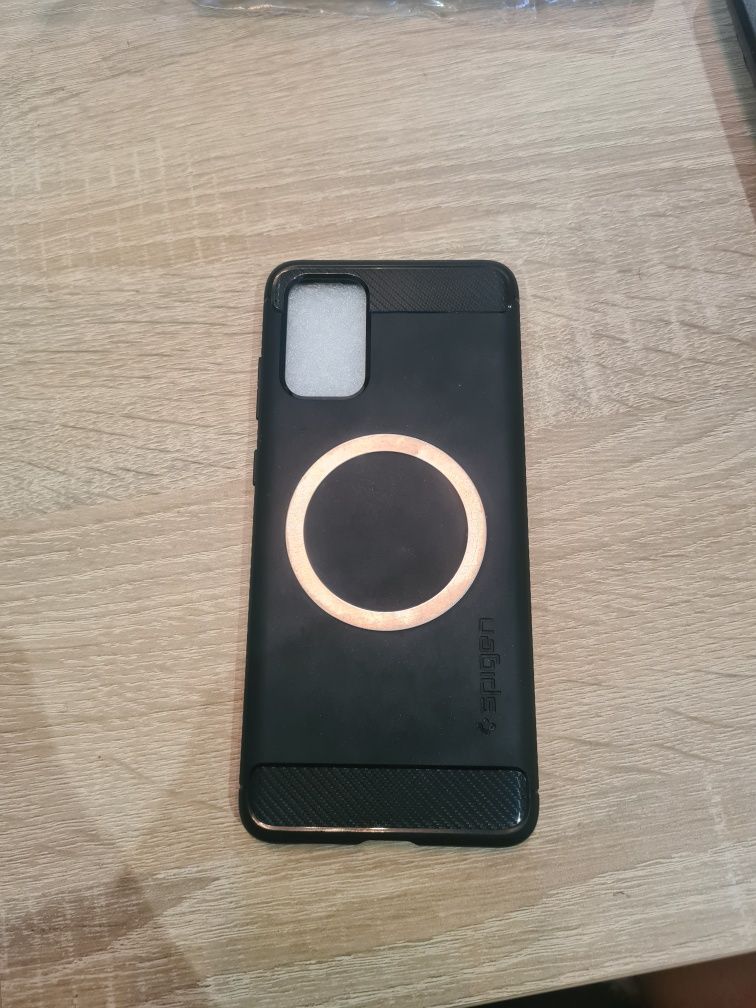 Czarne etui samsung a20plus