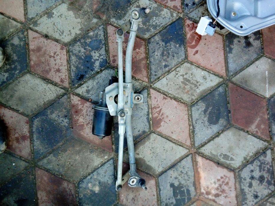 Mechanizm wycieraczek seat leon