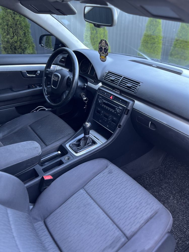 Audi a4 b7 2.5 tdi.