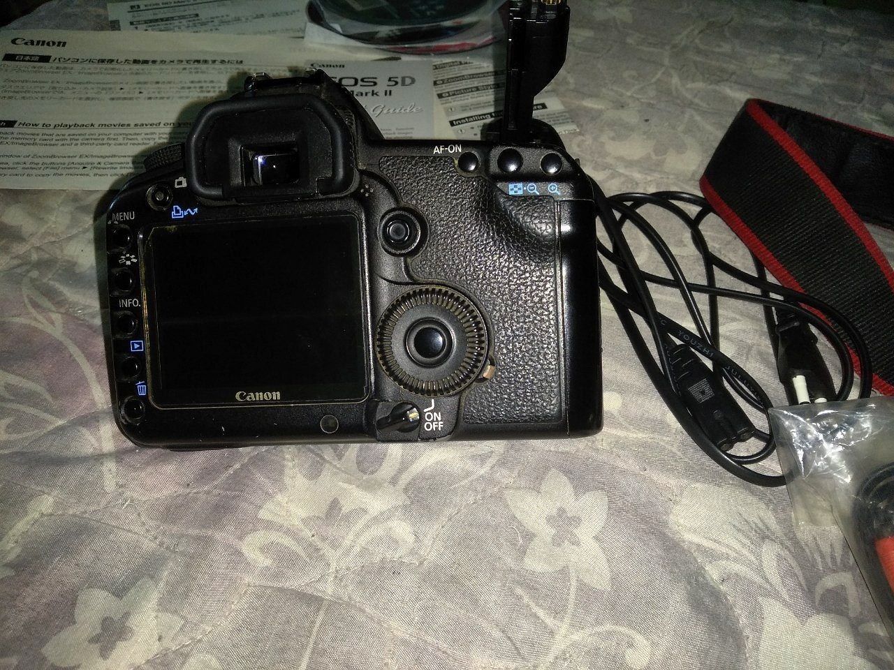 фотоаппарат Canon eos 5d