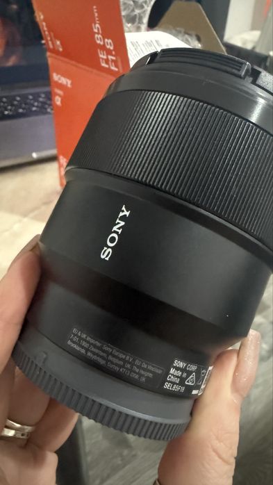 Продам об’єктив Sony FE 85mm f/1.8