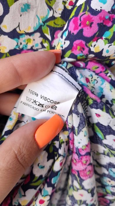 Blusa florida Pátio da Moda - Tam 36. NUNCA USADA