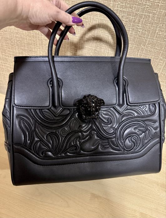 Сумка  Gianni Versace ,( оригинал, номерная)