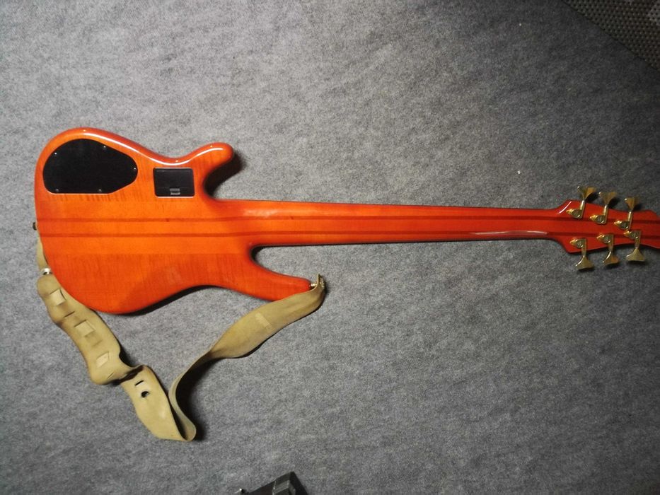 Baixo Fretless Lined Yamaha TRB 6P 1ª ger.