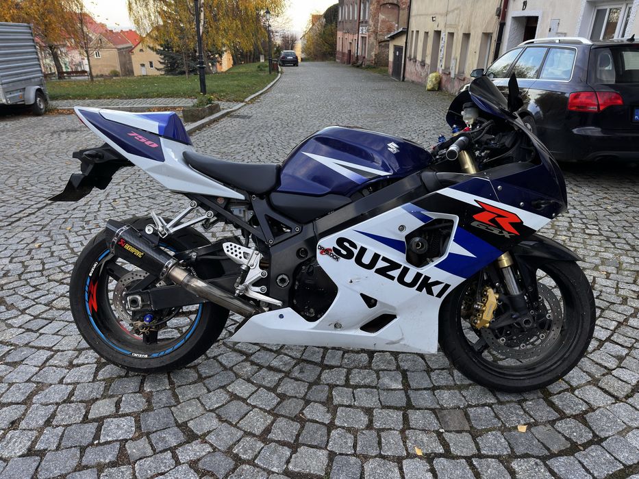 Suzuki GSX-R 750 K4