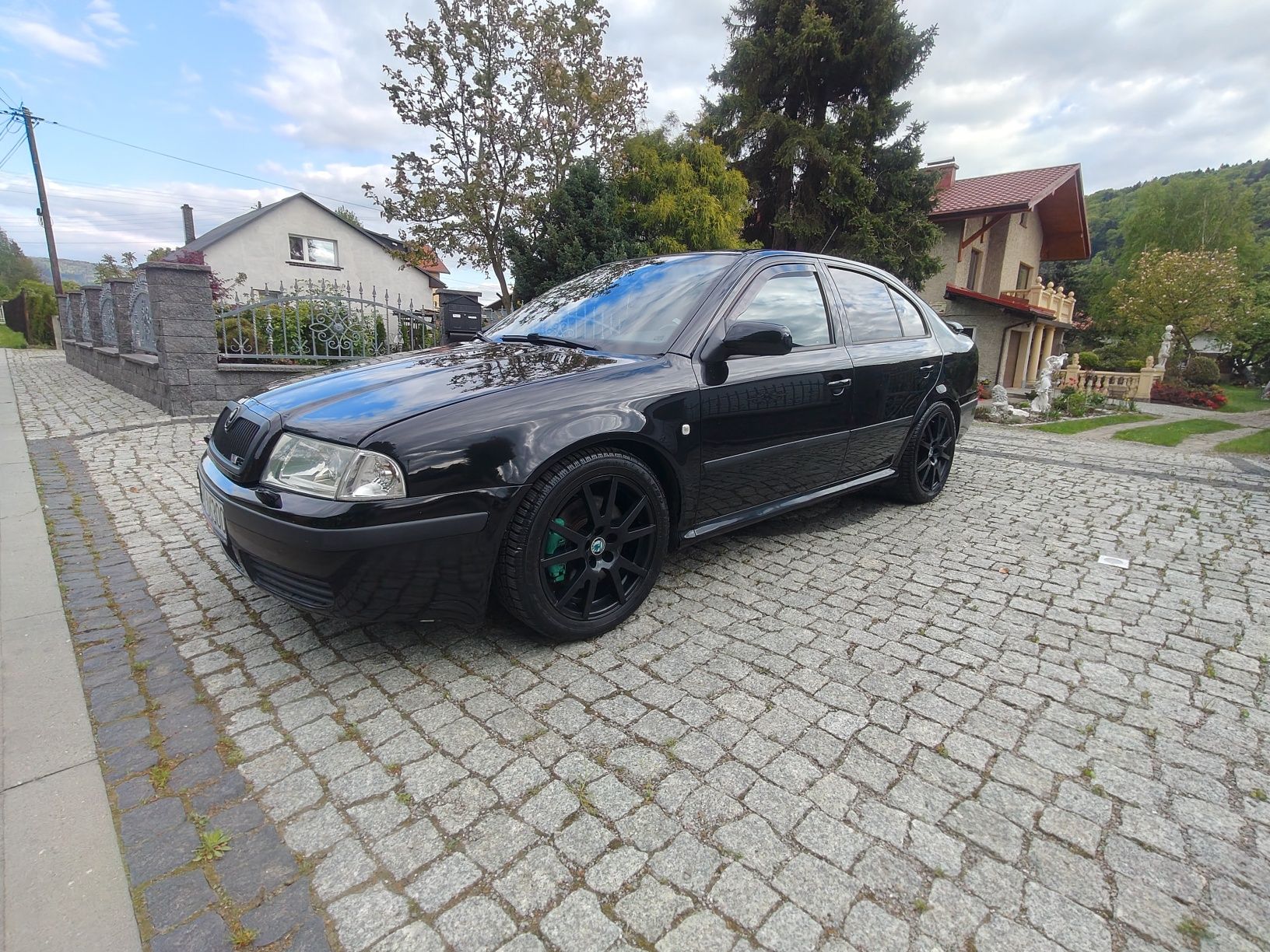 Skoda Octavia RS 1.8T 179KM | Czarna, Gwint, | RS z