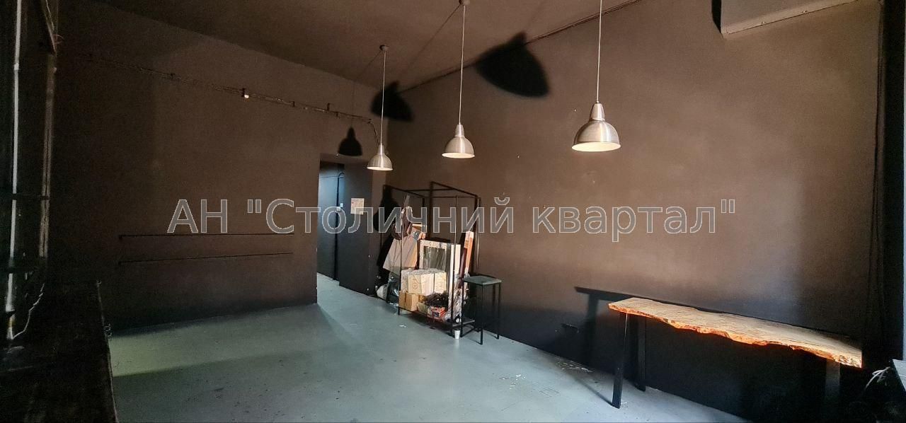 Центр, Майдан, 70м2 під Салон/Шоу-рум/Школу/Офіс/ХудожнюМайстерню.