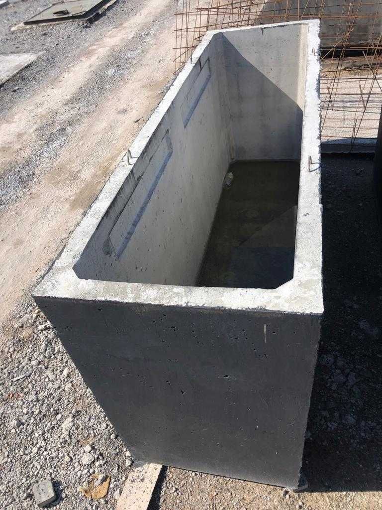 Kanał samochodowy betonowy Piwniczka piwnica ziemianka szambo