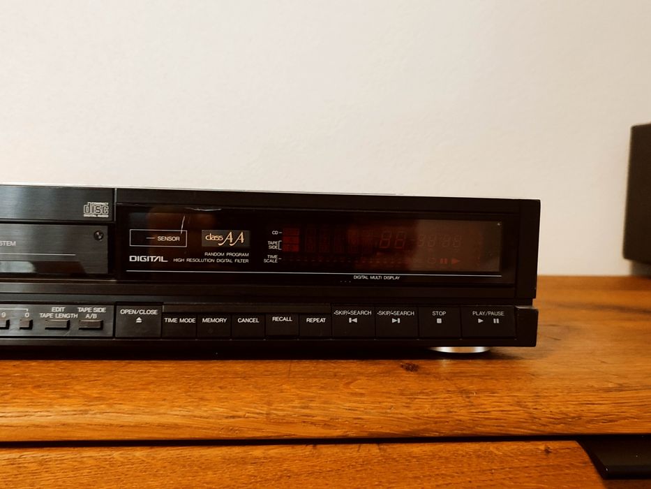 WYPRZEDAŻ!UNIKAT  Odtwarzacz CD Technics SL pj 44, pcm 54 hp