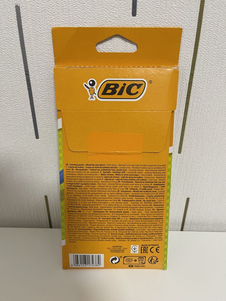 BIC кольорові олівці 12 кольорів