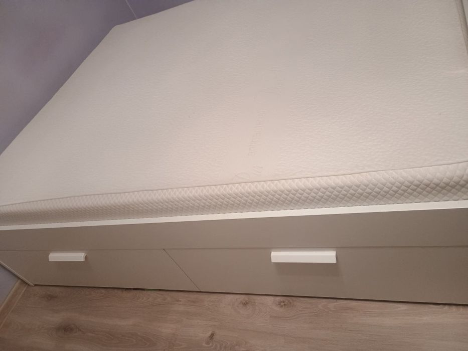 Łóżko Ikea Brimnes