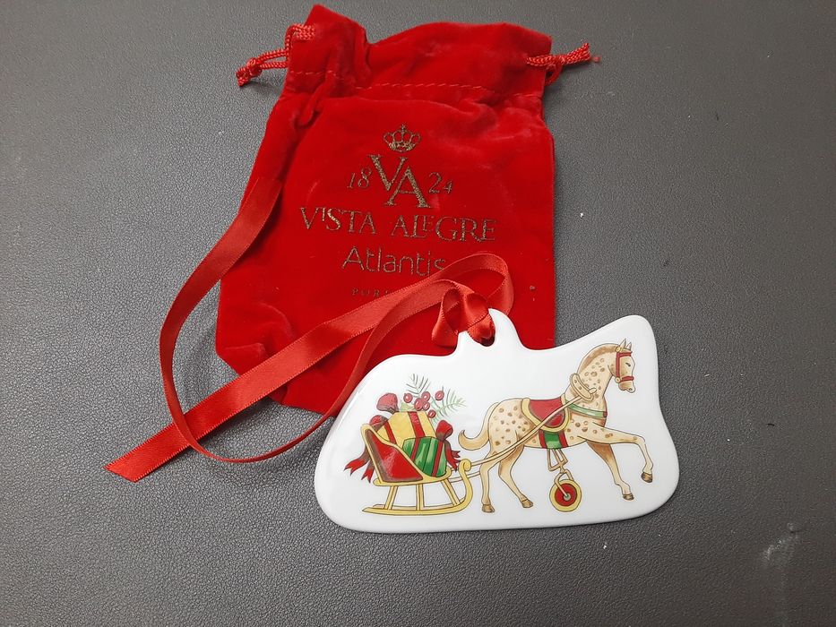 Pendentes novos cavalo e trenó 'Christmas magic' em porcelana Vista Al