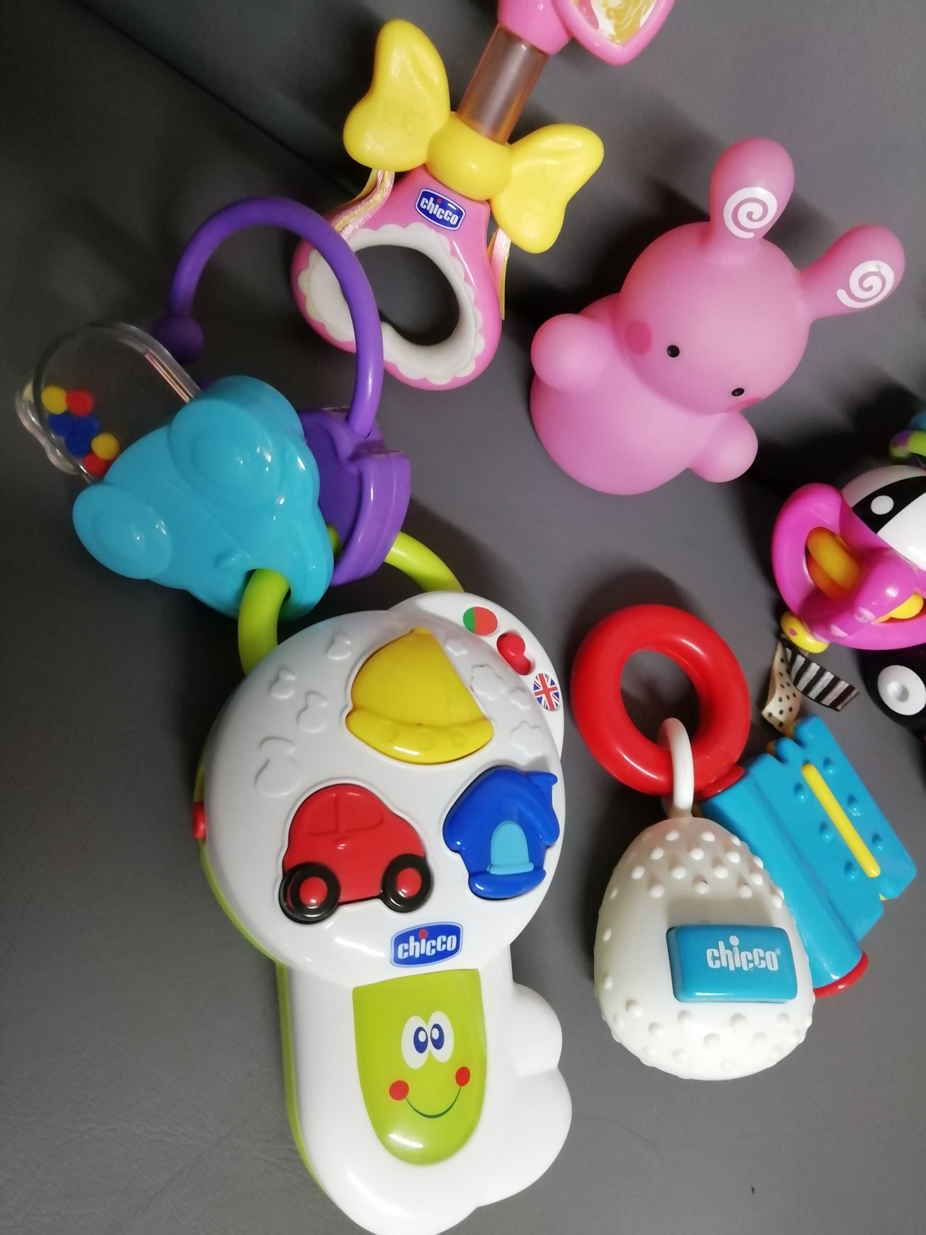 Vendo brinquedos diversos para crianças (maior parte são da Chico)