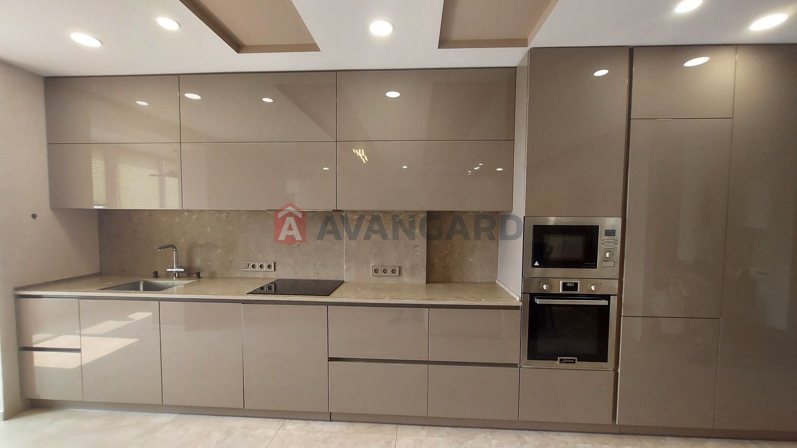 Продам шикарную, видовую 3к в ЖК Бест Хаус