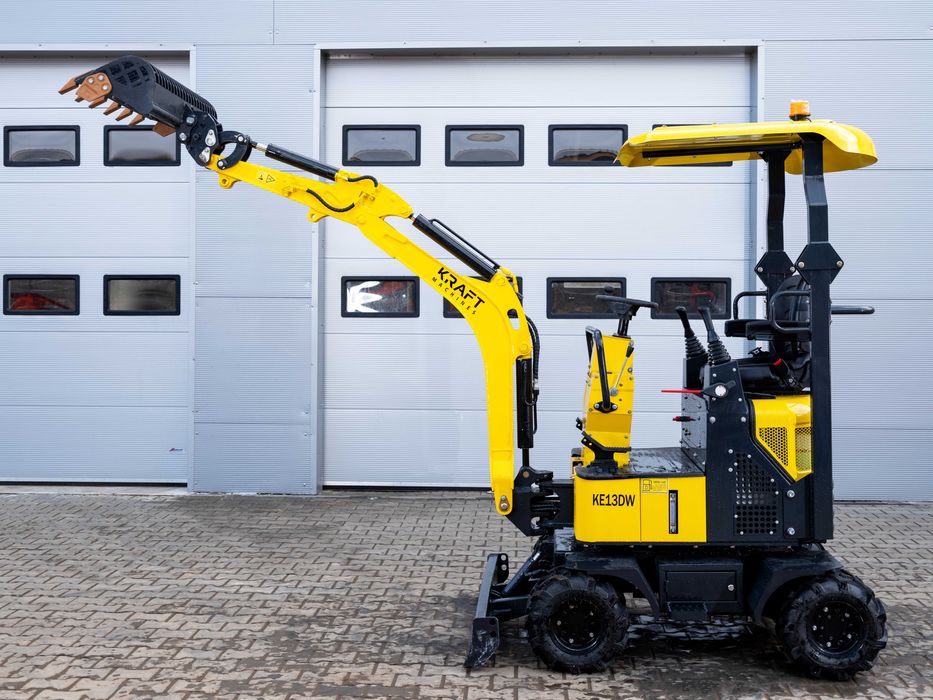 Mini-koparka KOŁOWA KRAFT KEW13DW Transport OSPRZĘT Zestaw Łyżek NOWA