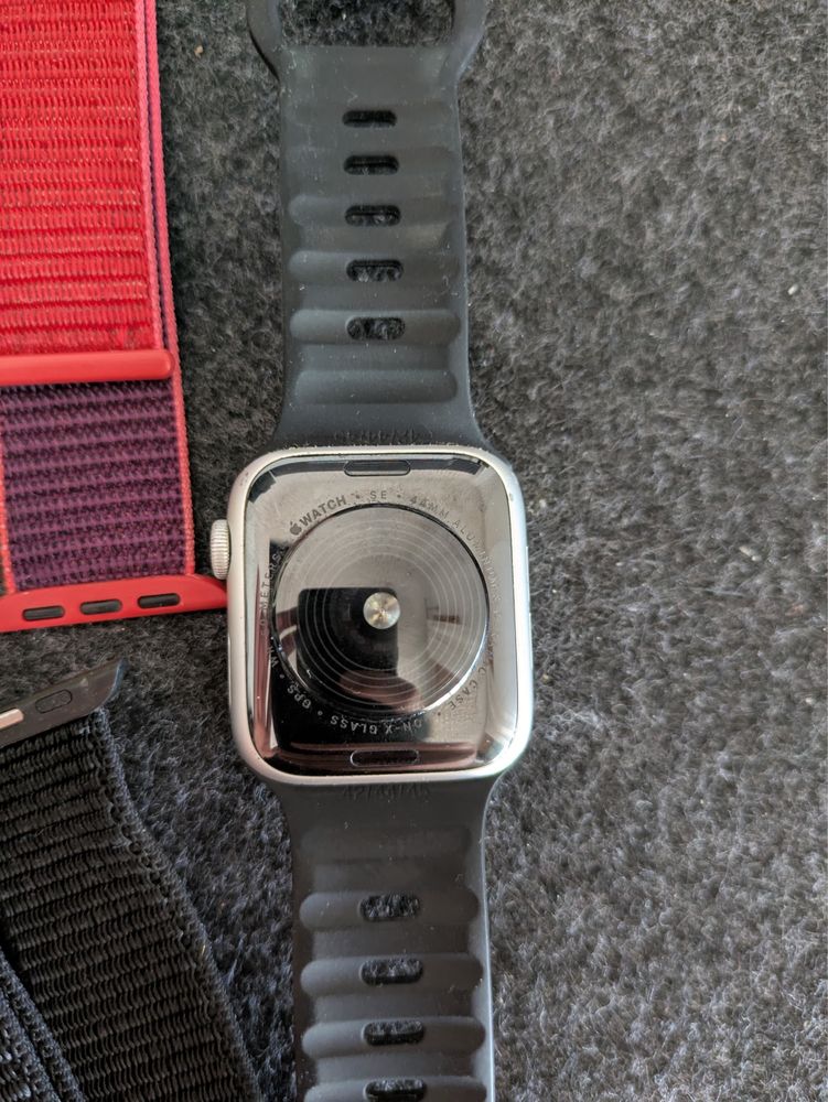 Apple Watch SE com acessórios