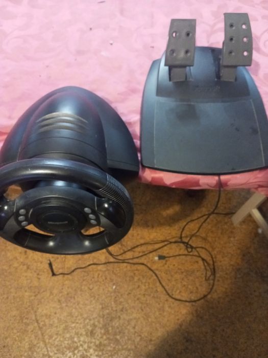 Volante e Pedal para PC – Completo e Novo (Microsof)