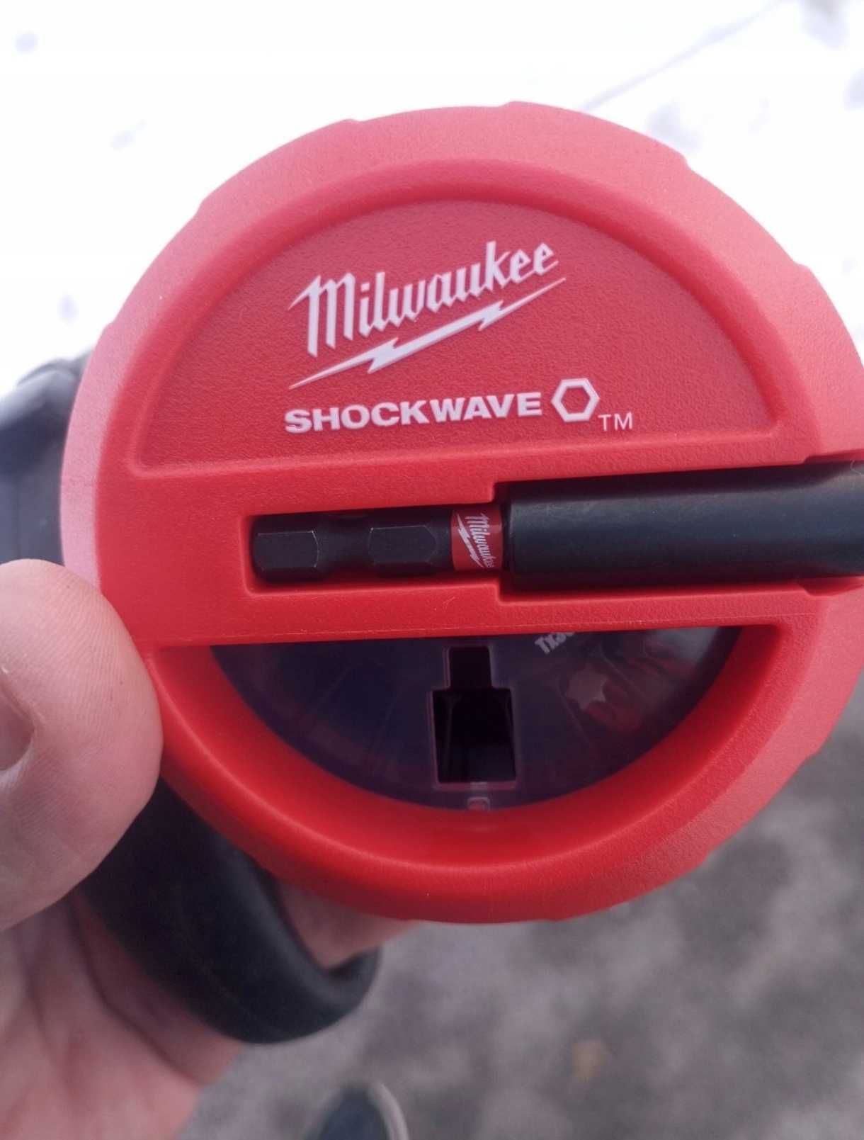 14 Udarowych Bitów ShockWave Milwaukee do Śrub Pozidriv i Torx