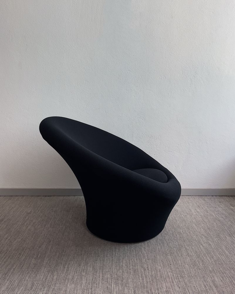 Cadeirão “Mushroom” (versão grande F562) Artifort Pierre Paulin