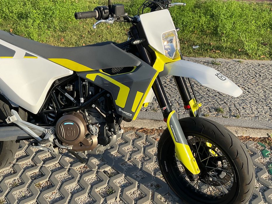 Husqvarna 701 Supermoto 2021
