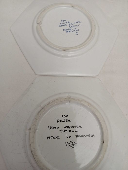 2 Pratos para parede hexagonais