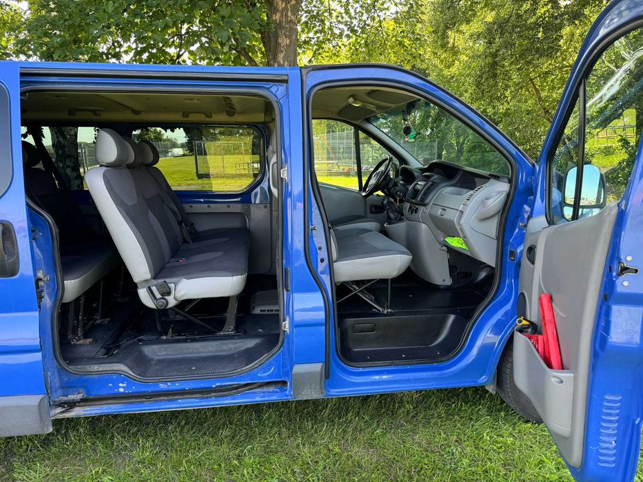 Opel Vivaro 9 osobowy long 2.0 115KM , 2xklima, 2xogrzewanie nawiewy