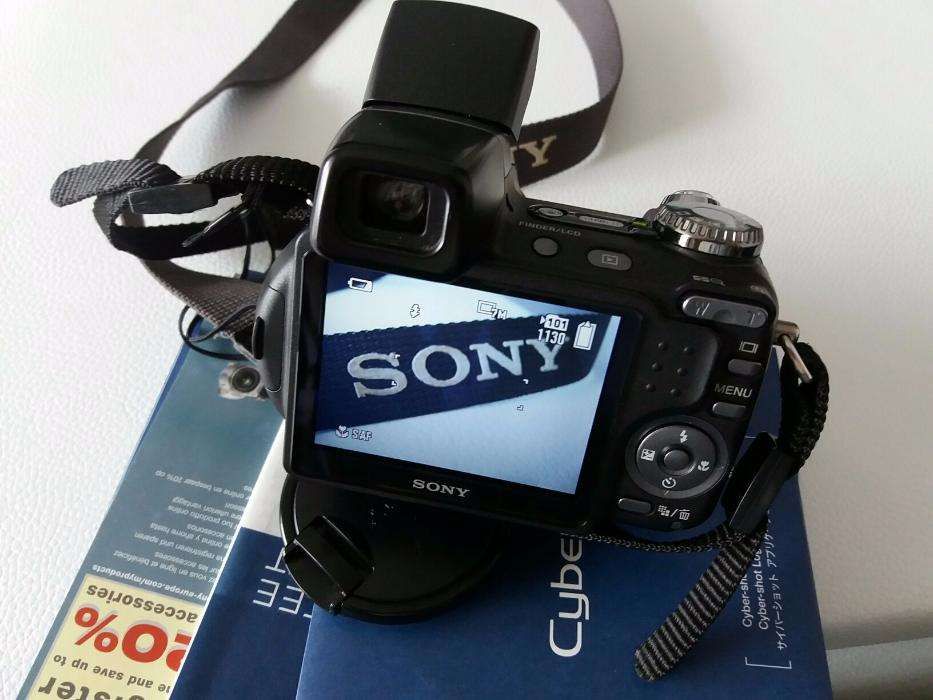 Sony Cyber-Shot DSC-H5 7,2Mp + extras na caixa