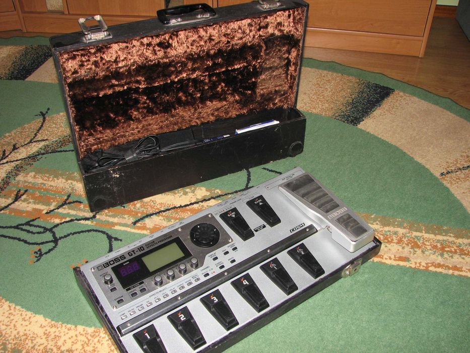 Multi efekt BOSS GT-10