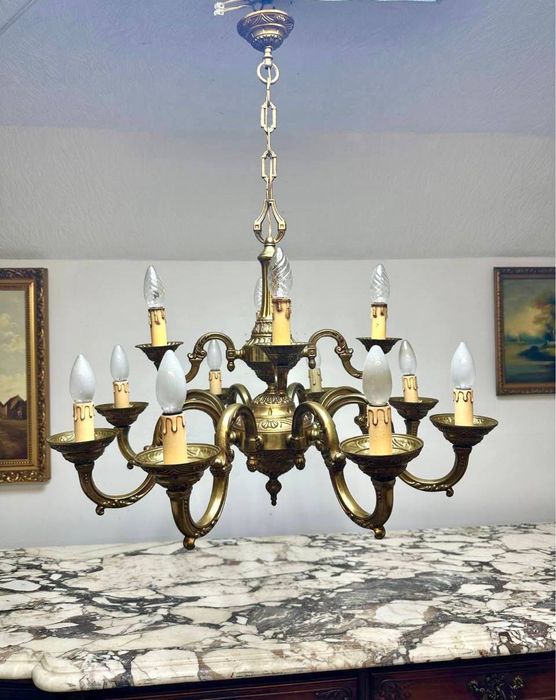 Масивна бронзова люстра на 12 ламп 7461
