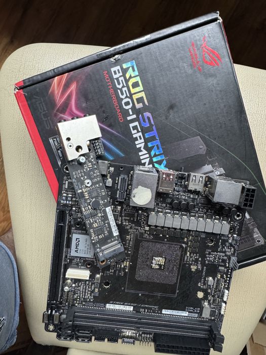 Asus strix b550 am4 itx na części