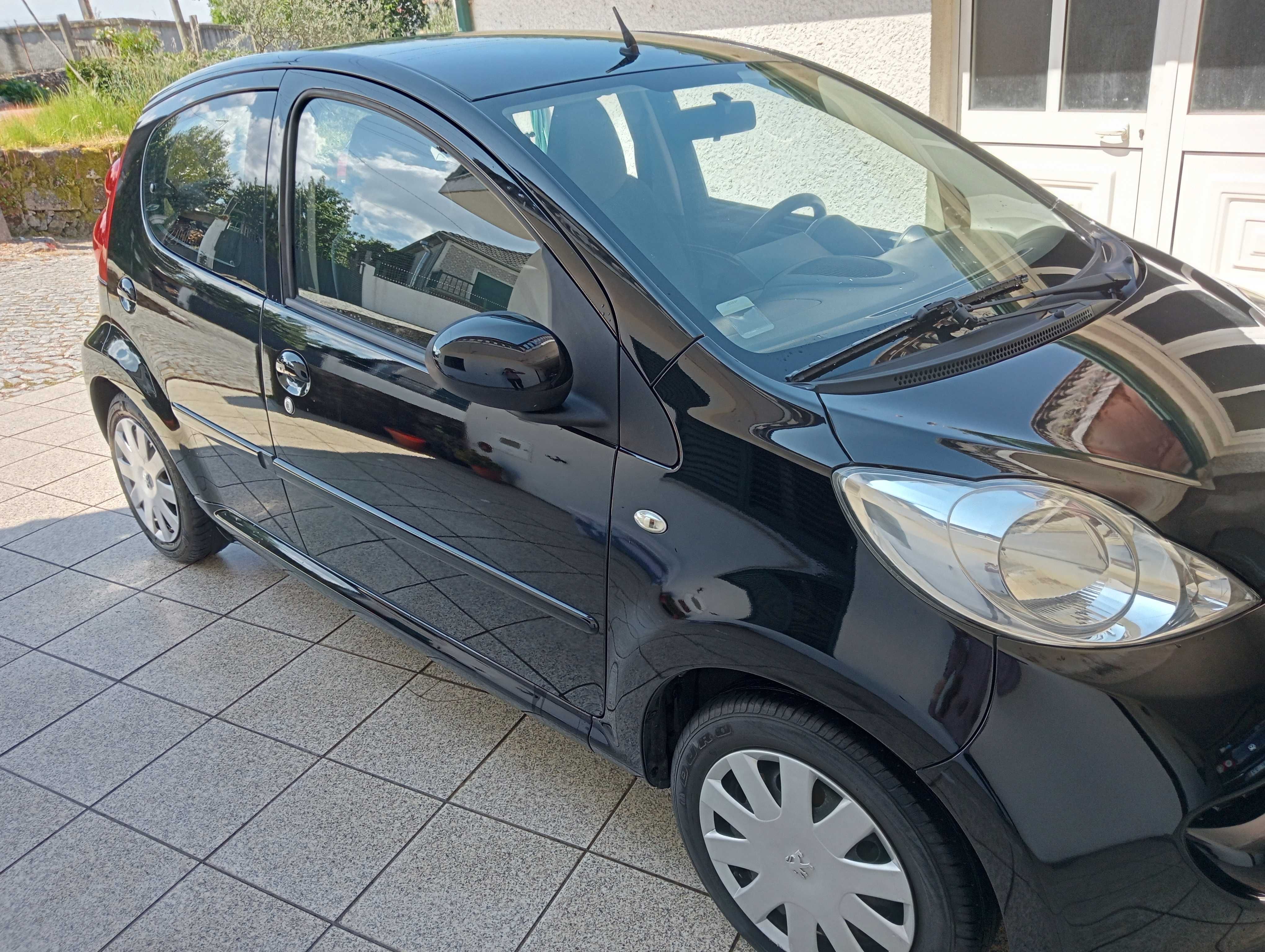 PEUGEOT 107 Ano 2005