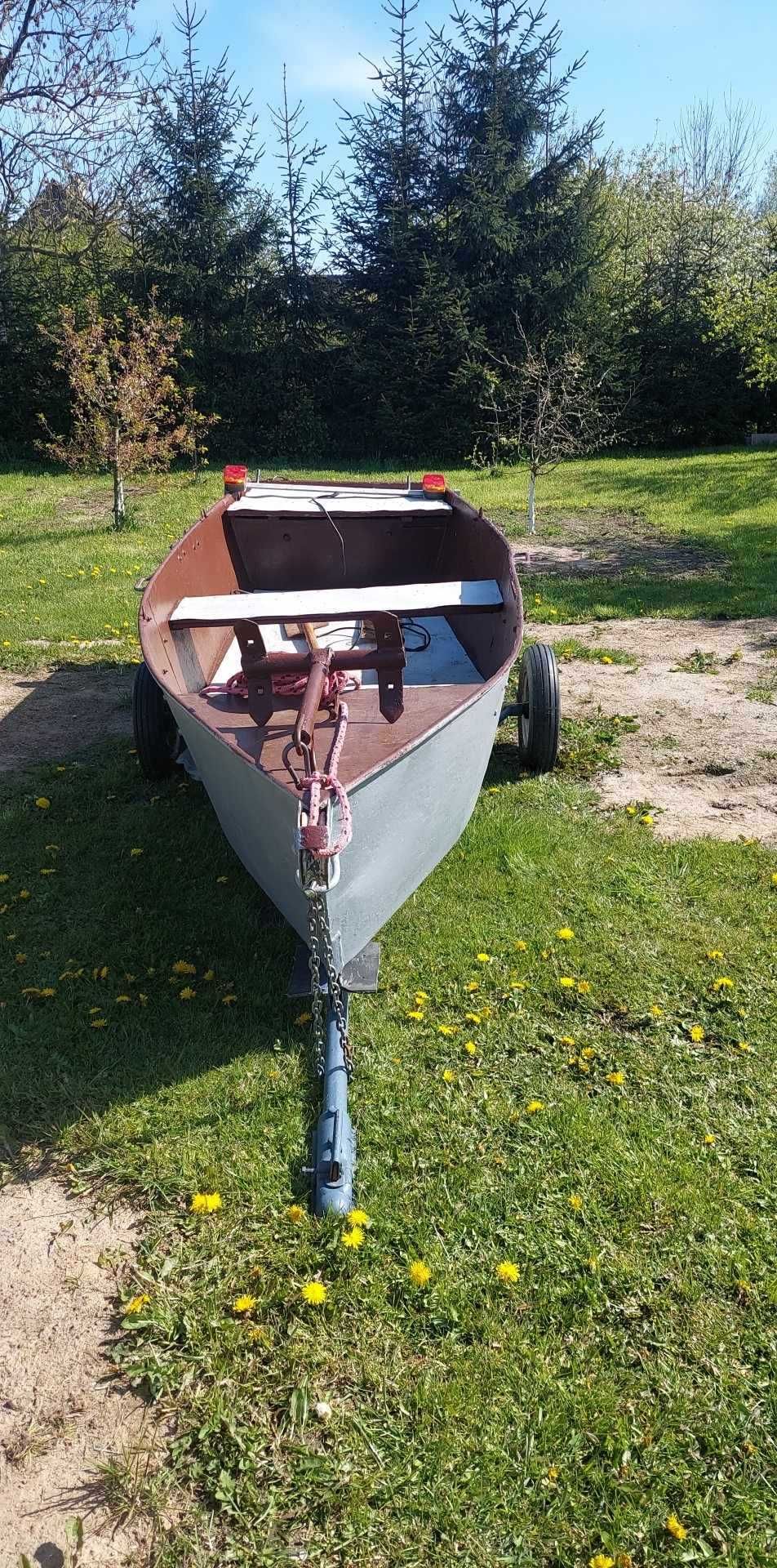Super łódka metalowa 4,5m z wiosłami, kotwicą wózkiem zarejestrowana