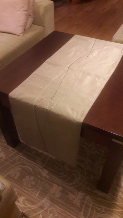 Poliestrowy bieżnik,nakładka beżowo-miodowy z koralikami 40 x 158