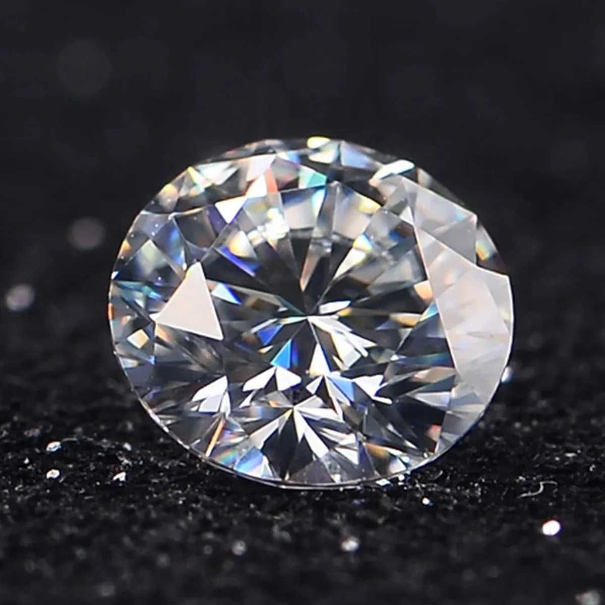 Муассанит (бриллиант) круглой огранки 5мм 0.5ct