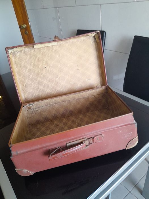 Mala de viagem vintage usada