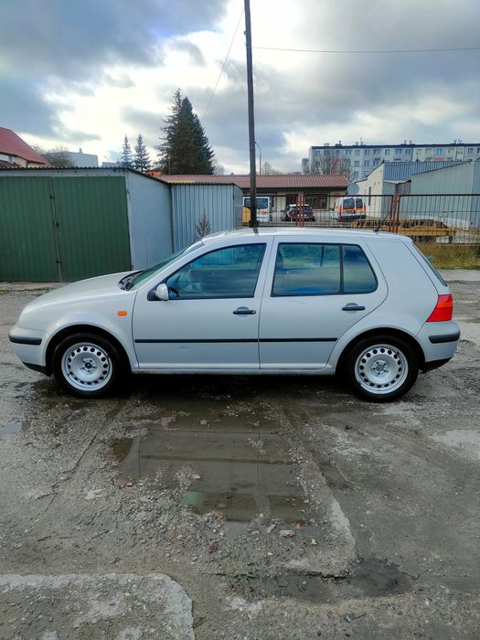 Golf IV 1,4 16 V  wersja na rynek zachodnioeuropejski
