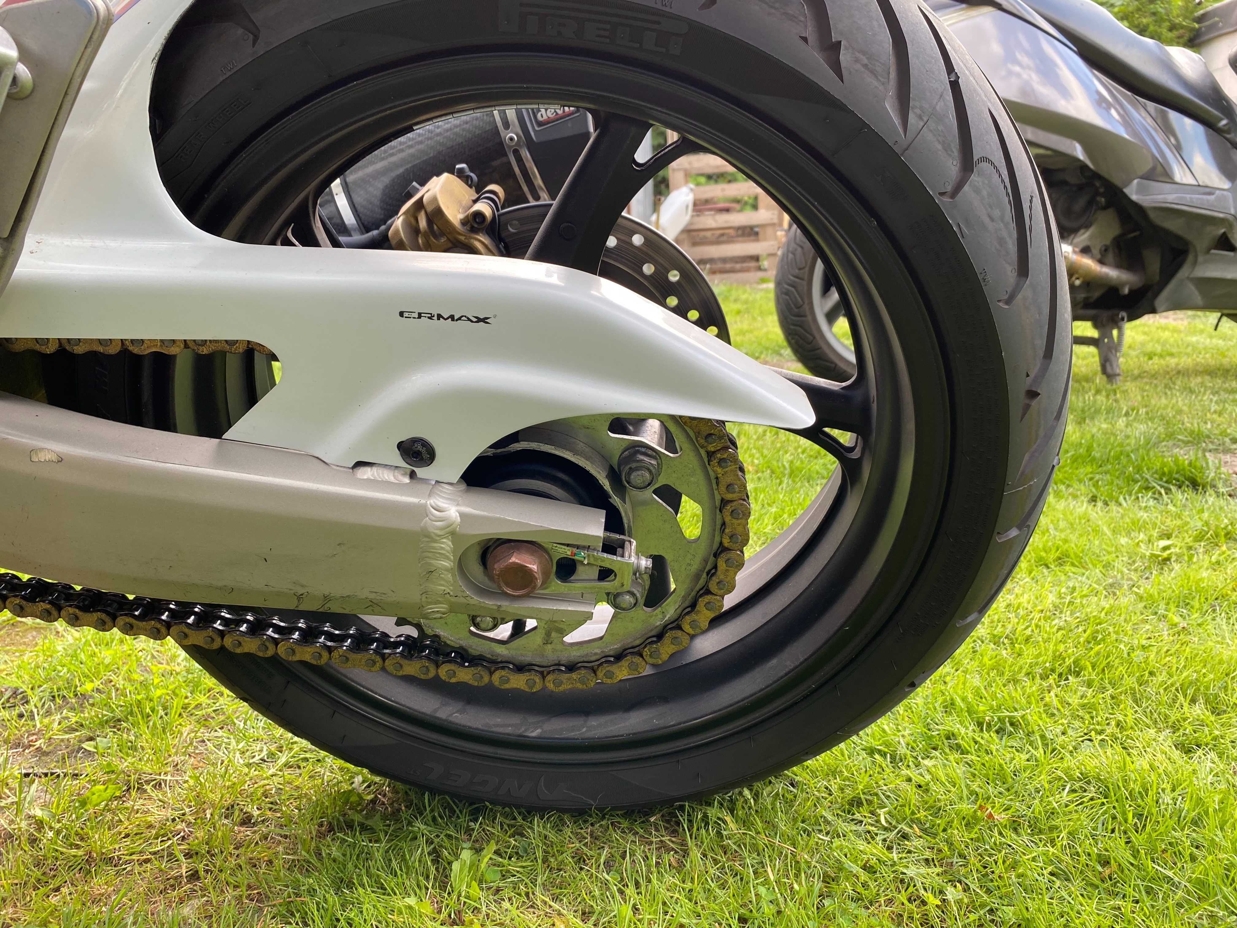 Honda hornet pc41