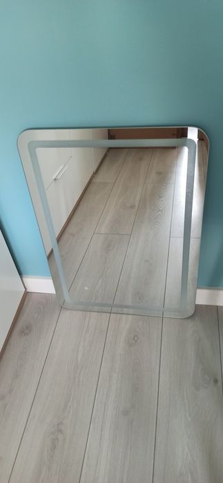 Lustro łazienkowe Galakor 50x70 z podświetleniem
