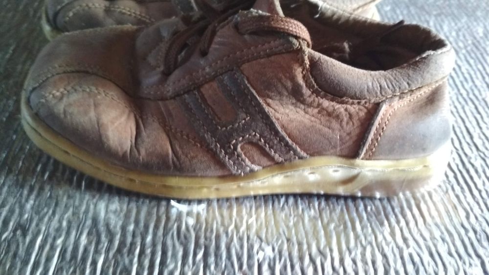 Кросівки-кеди в хорошому стані