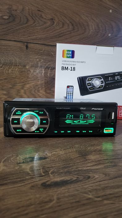 Bluetooth магнітола BM-18/USB/AUX/змінна підсвітка