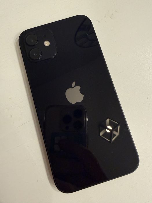 Apple iPhone 12 64 gb stan idealny czarny