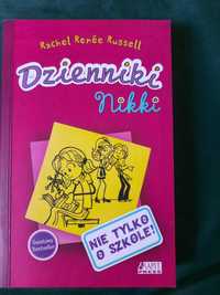 Książka " Dzienniki Nikki"