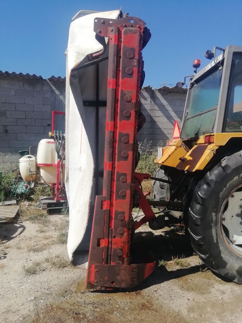 Gadanheira kuhn Gmd 600