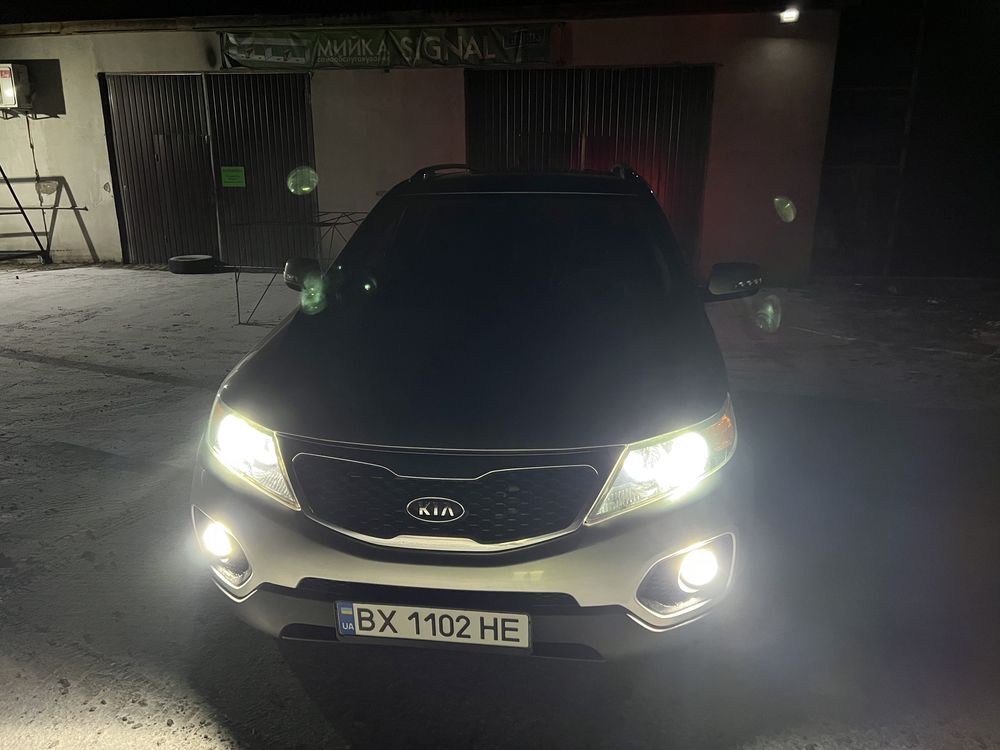 Kia Sorento 2011 (2013) 2.2 дизель МКПП AWD / КІА Соренто