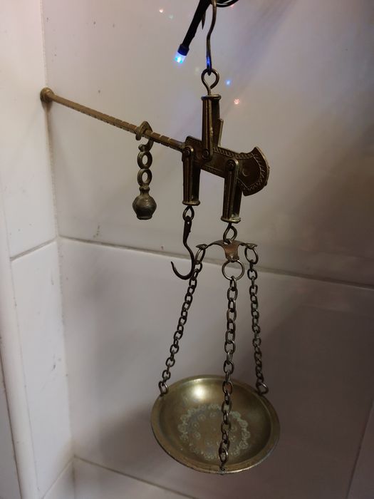 Antiga balança Romana em latão, rara